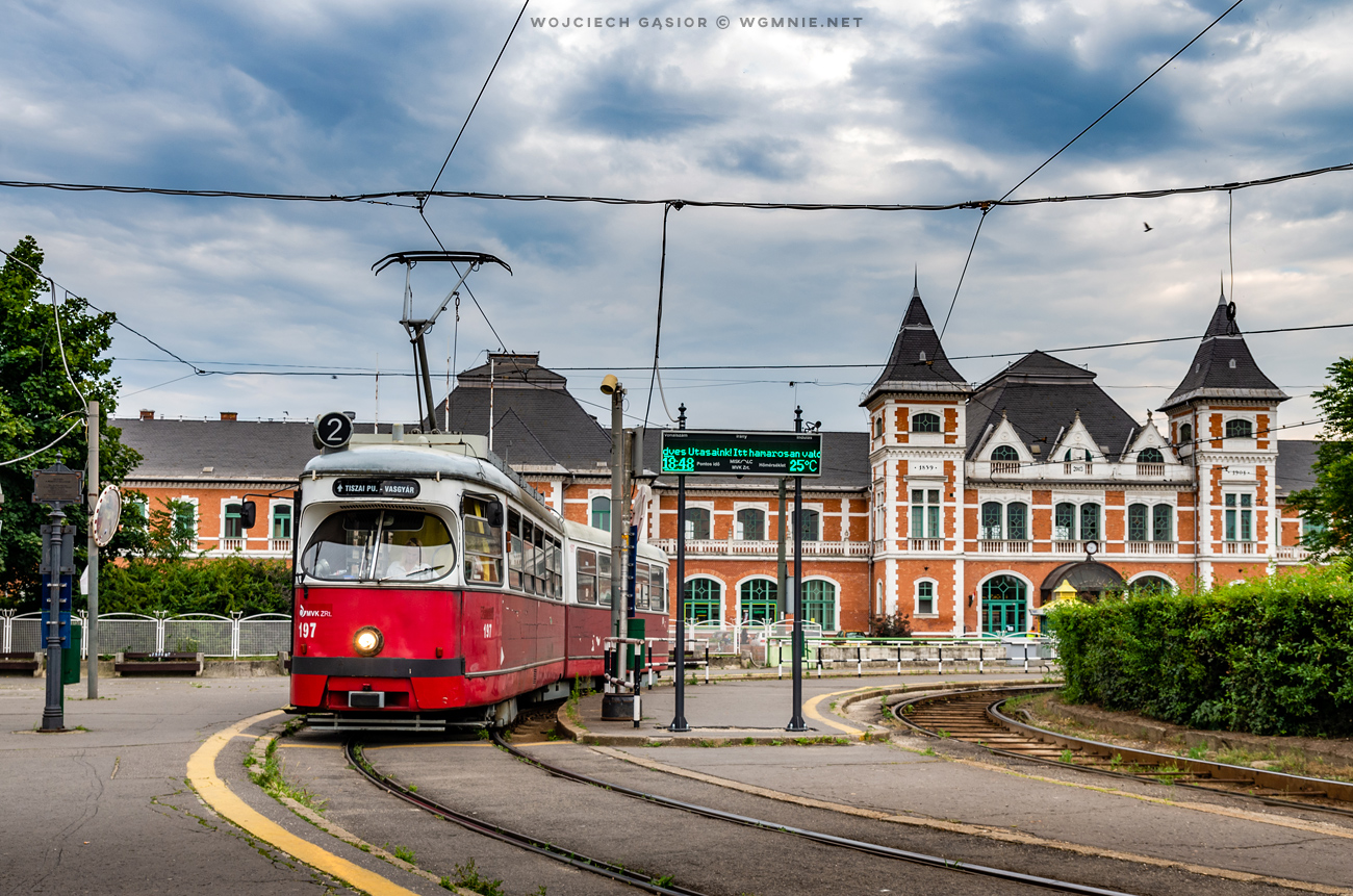 Austriacki tramwaj pod węgierskim dworcem