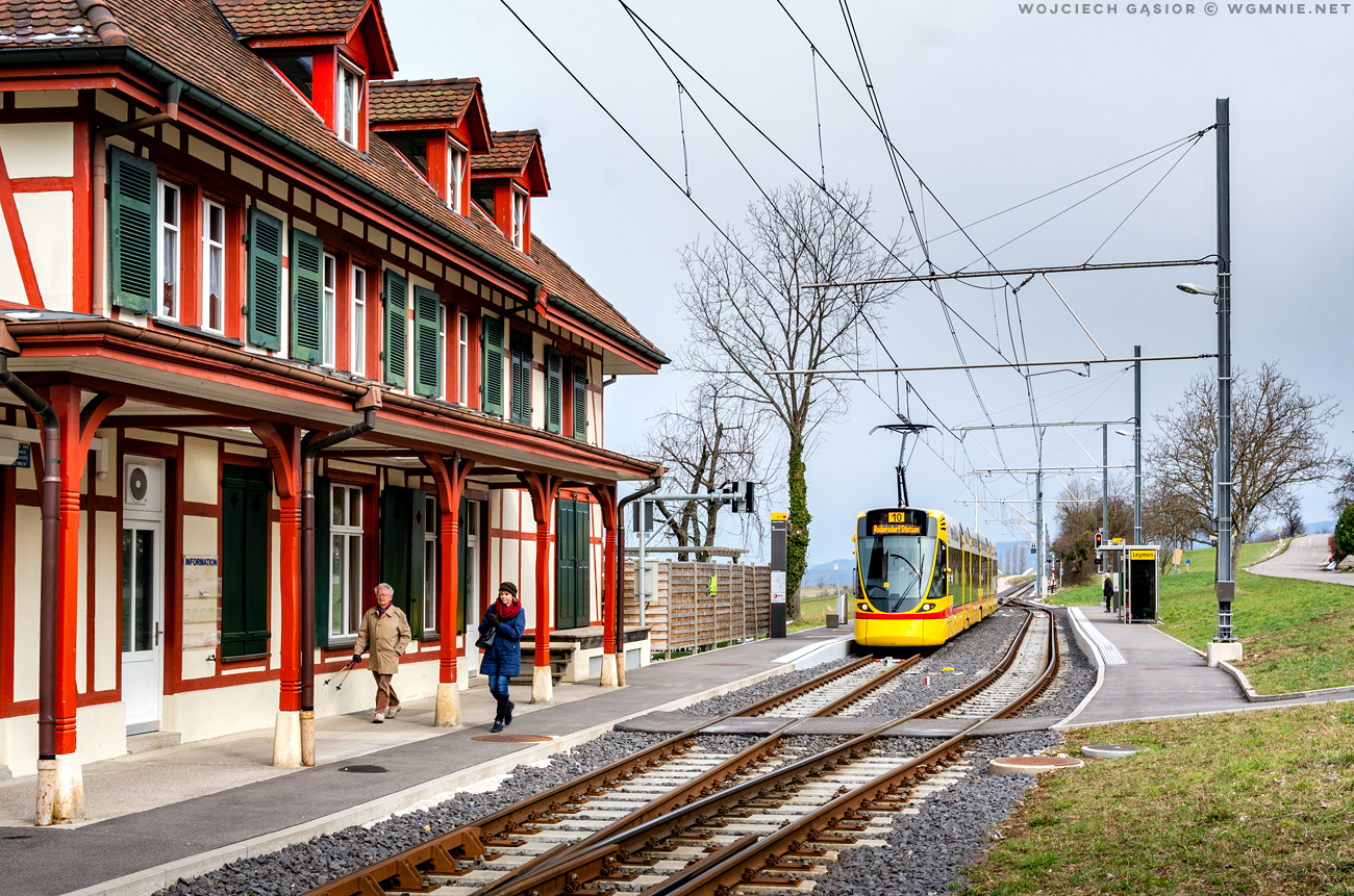 Szwajcarski tramwaj we Francji