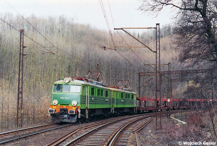 0402-03.jpg