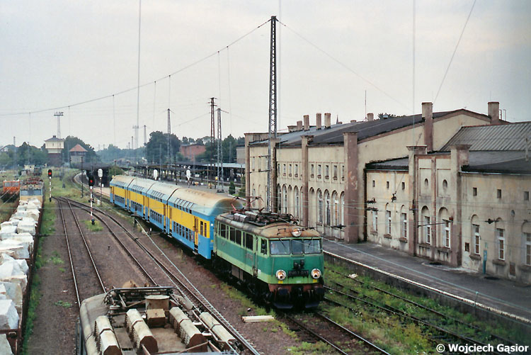 0523-23.jpg