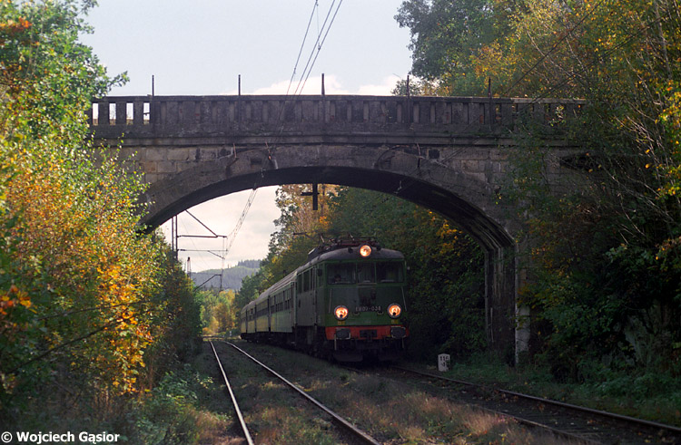0735-05a.jpg