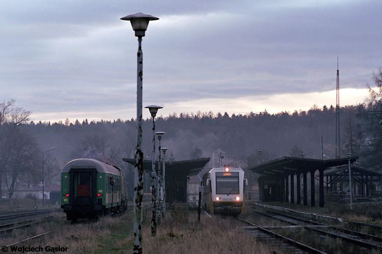 0738-03.jpg