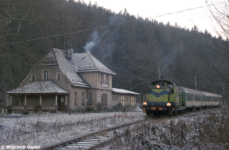 0739-00a.jpg