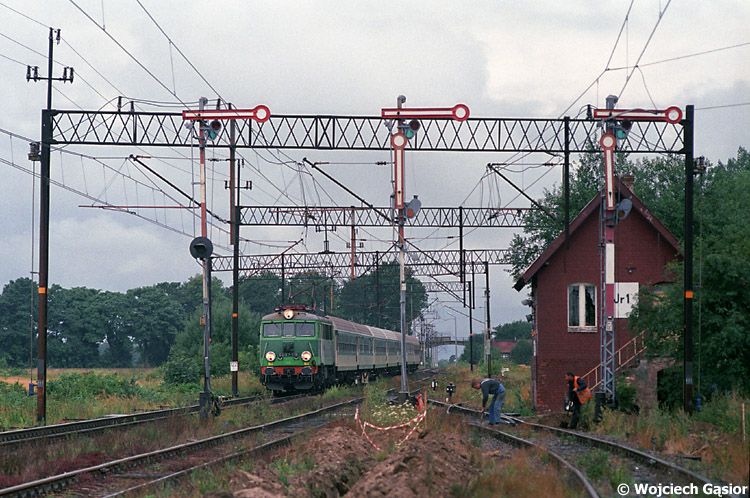 0809-16.jpg