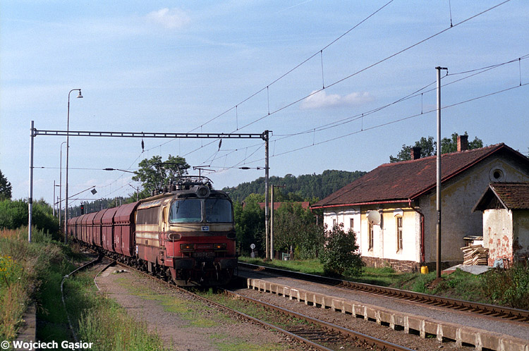 0814-00a.jpg