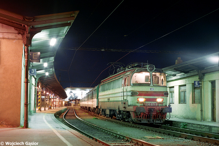 0814-11a.jpg