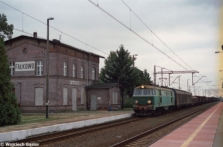 0816-01a.jpg