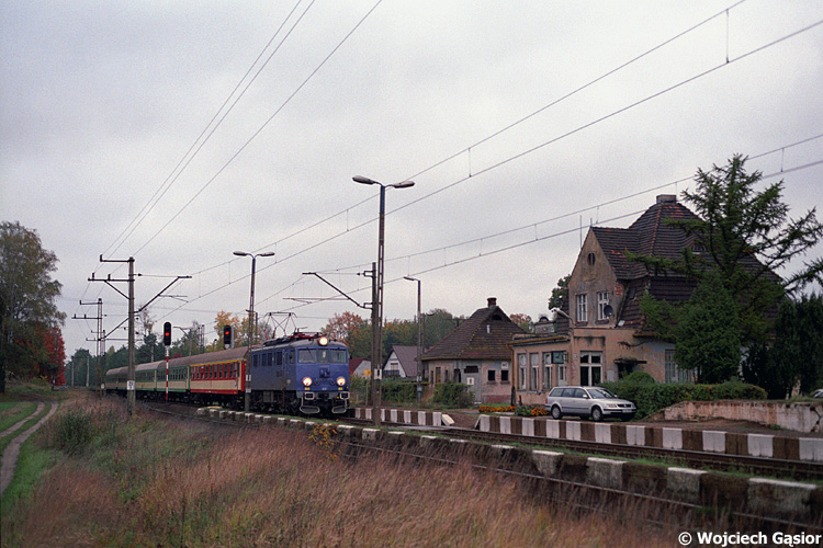 0820-03a.jpg
