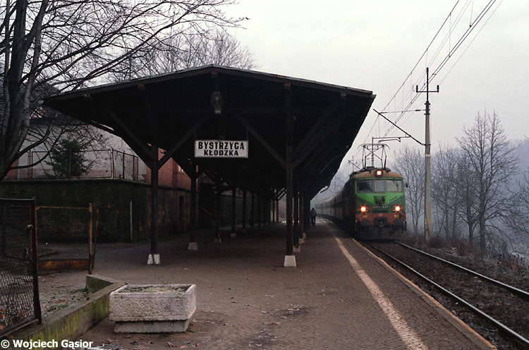 0901-05.jpg