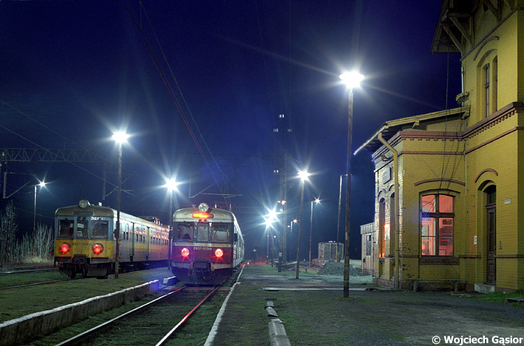 0903-09a.jpg