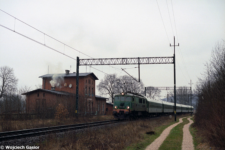 0904-05.jpg