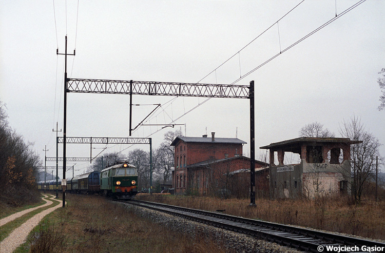 0904-06.jpg