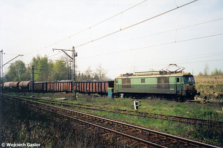2000c-07a.jpg