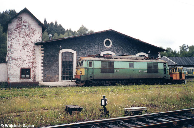 2000h-35a.jpg