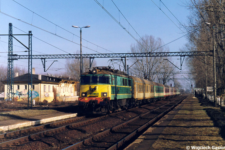 2001c-32.jpg