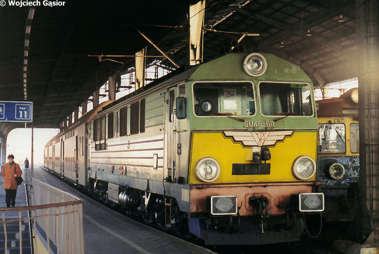 2001d-25.jpg