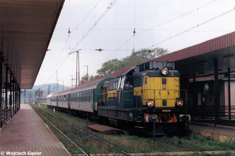 2001s-31a.jpg