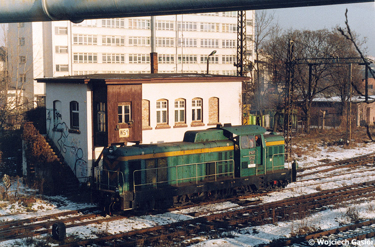 2002a-01a.jpg