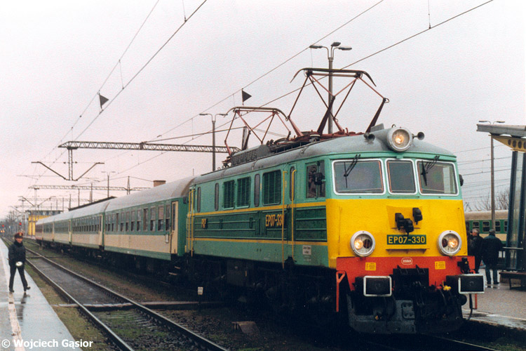 2002c-21.jpg