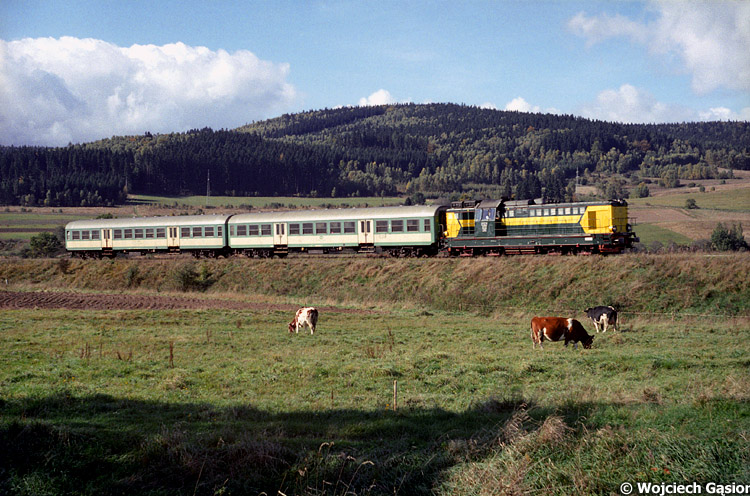 2002x-03a.jpg