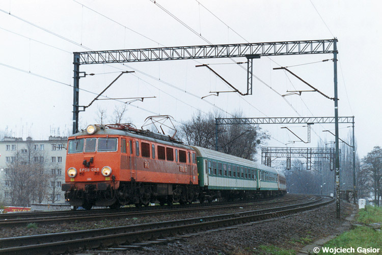 2002z-02.jpg