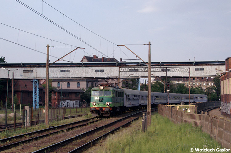 DSCF6988.jpg
