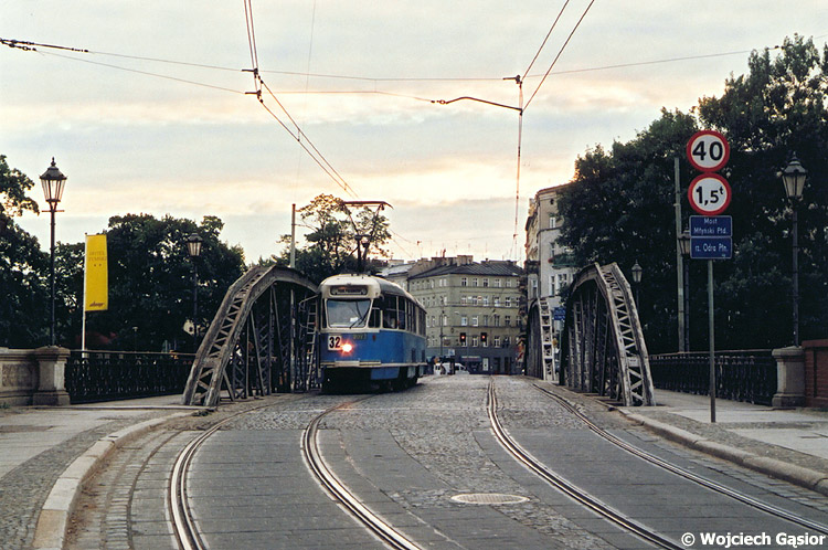 0317-04.jpg
