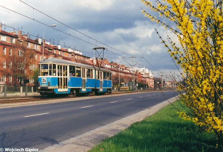 0404-23.jpg