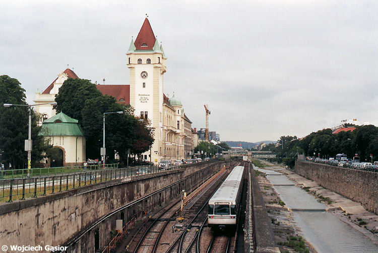 0612-02.jpg
