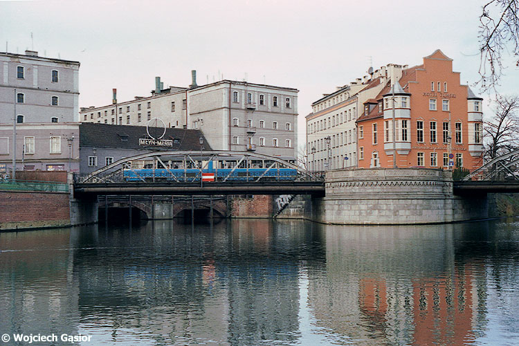 0701-03.jpg