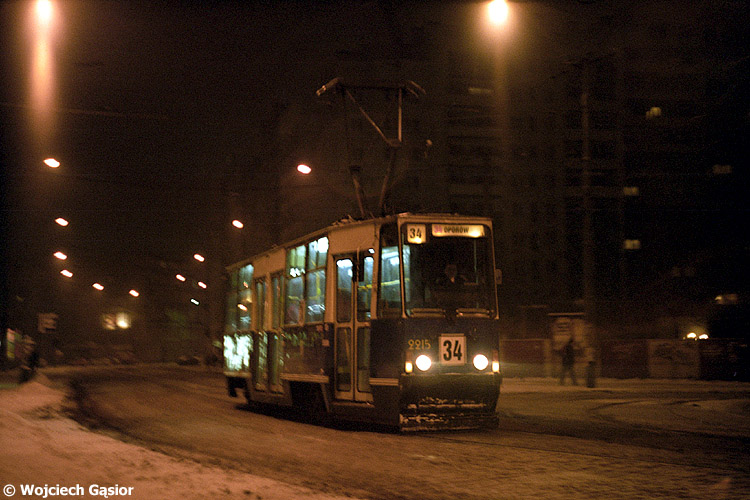 2001c-16.jpg