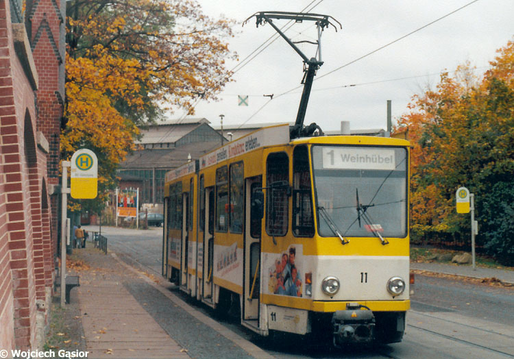 2001v-34a.jpg
