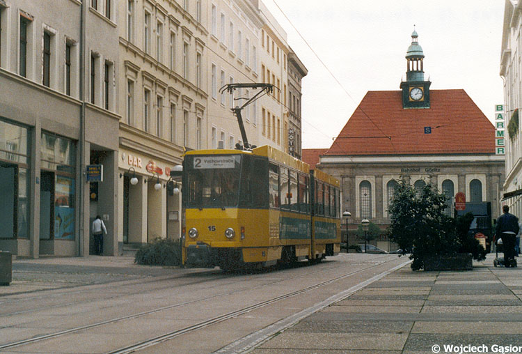 2001v-36a.jpg