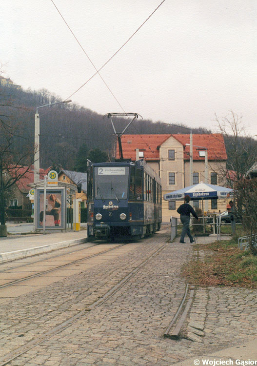 2002d-23.jpg