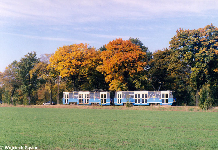 2002x-11a.jpg