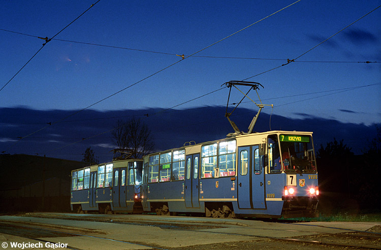 2002x-24a.jpg