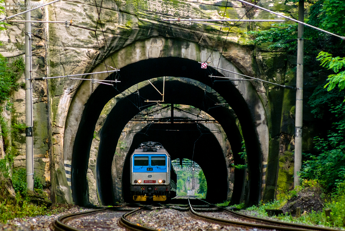 Potrójny tunel